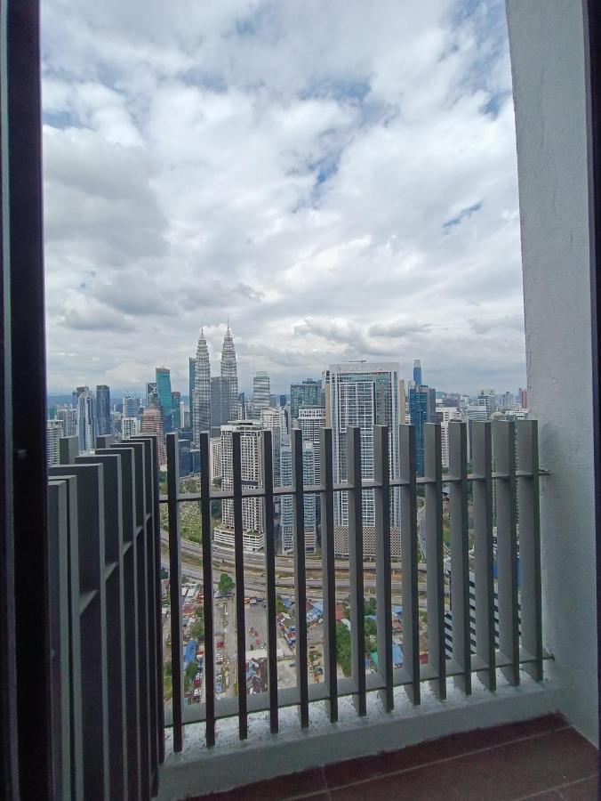 Lx 39A Balcony Klcc View 1 Bedroom Infinity Pool Kuala Lumpur Extérieur photo