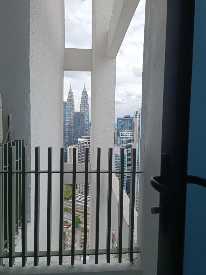 Lx 39A Balcony Klcc View 1 Bedroom Infinity Pool Kuala Lumpur Extérieur photo
