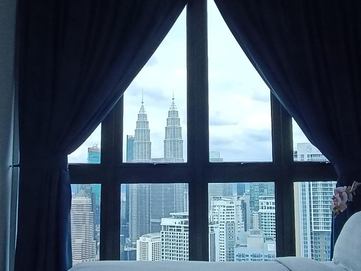 Lx 39A Balcony Klcc View 1 Bedroom Infinity Pool Kuala Lumpur Extérieur photo