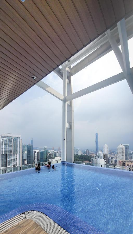 Lx 39A Balcony Klcc View 1 Bedroom Infinity Pool Kuala Lumpur Extérieur photo